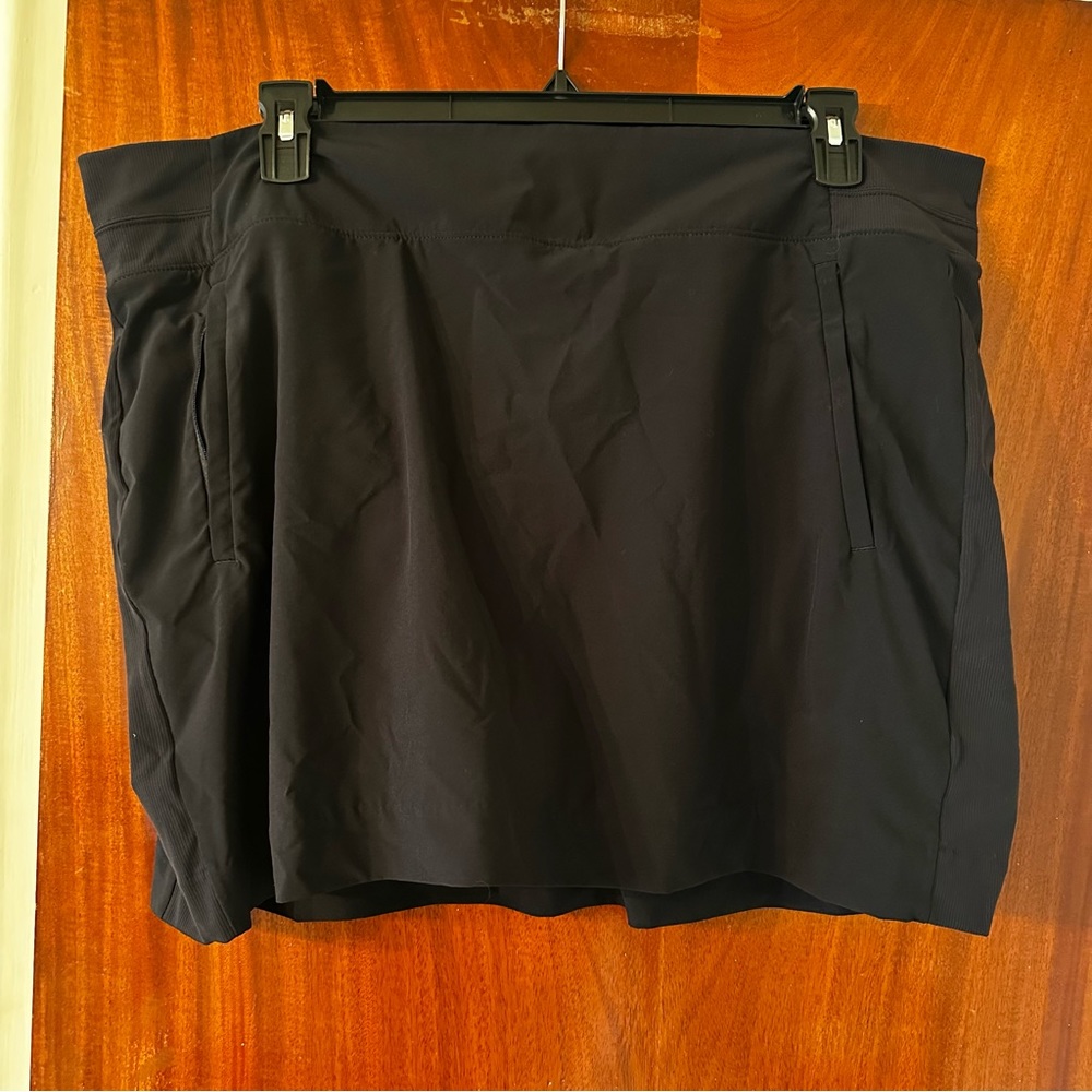 Athleta black skort